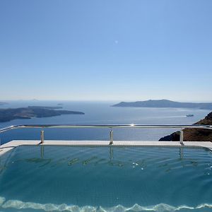 Vista Mare Suites